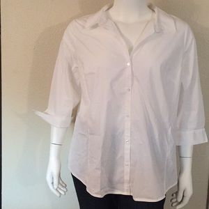Crisp white collared button down blouse